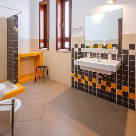 House&villas - A'mare Apartment *